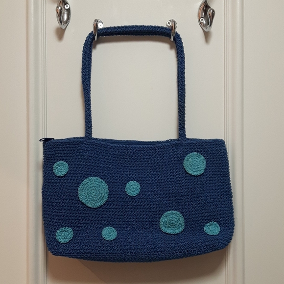 2 for 20! ποΈ Vintage knit handbag with polka dots
